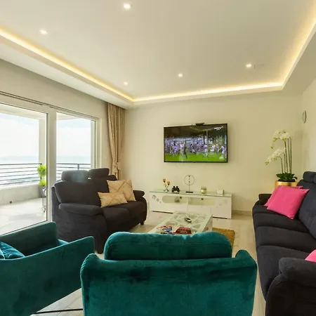 Romance Villa Makarska