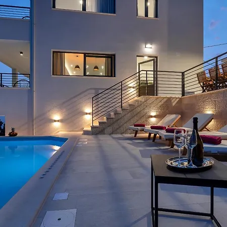 Romance Villa Makarska