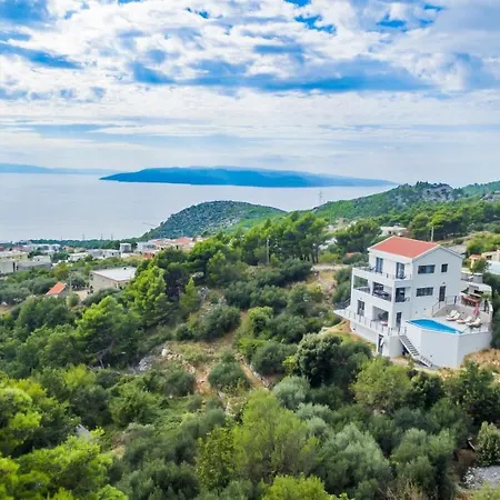 Romance Makarska